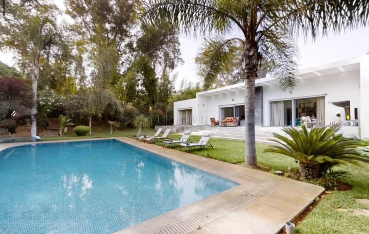 Villa 500 m² à louer à Casablanca (ANFA Supérieur) — Photo 3