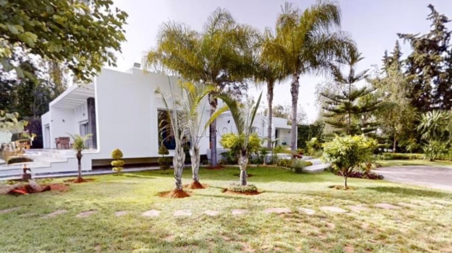 Villa 500 m² à louer à Casablanca (ANFA Supérieur) — Photo 10