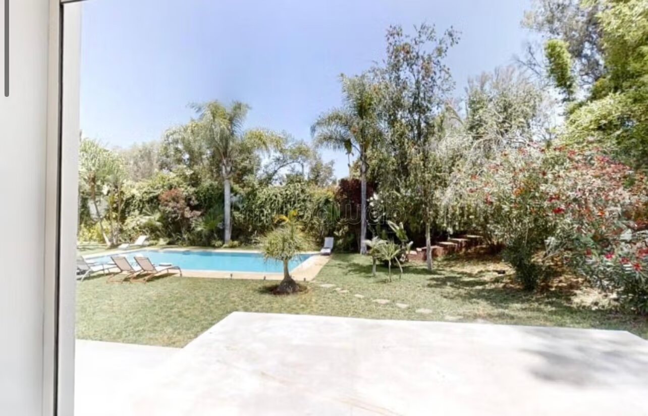 Villa 500 m² à louer à Casablanca (ANFA Supérieur) — Photo 17