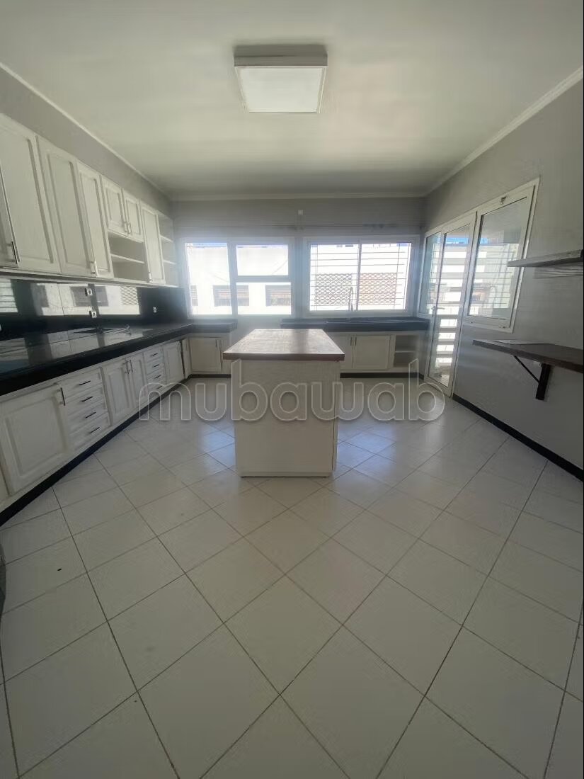 Appartement 125 m² à louer à Rabat — Photo 148