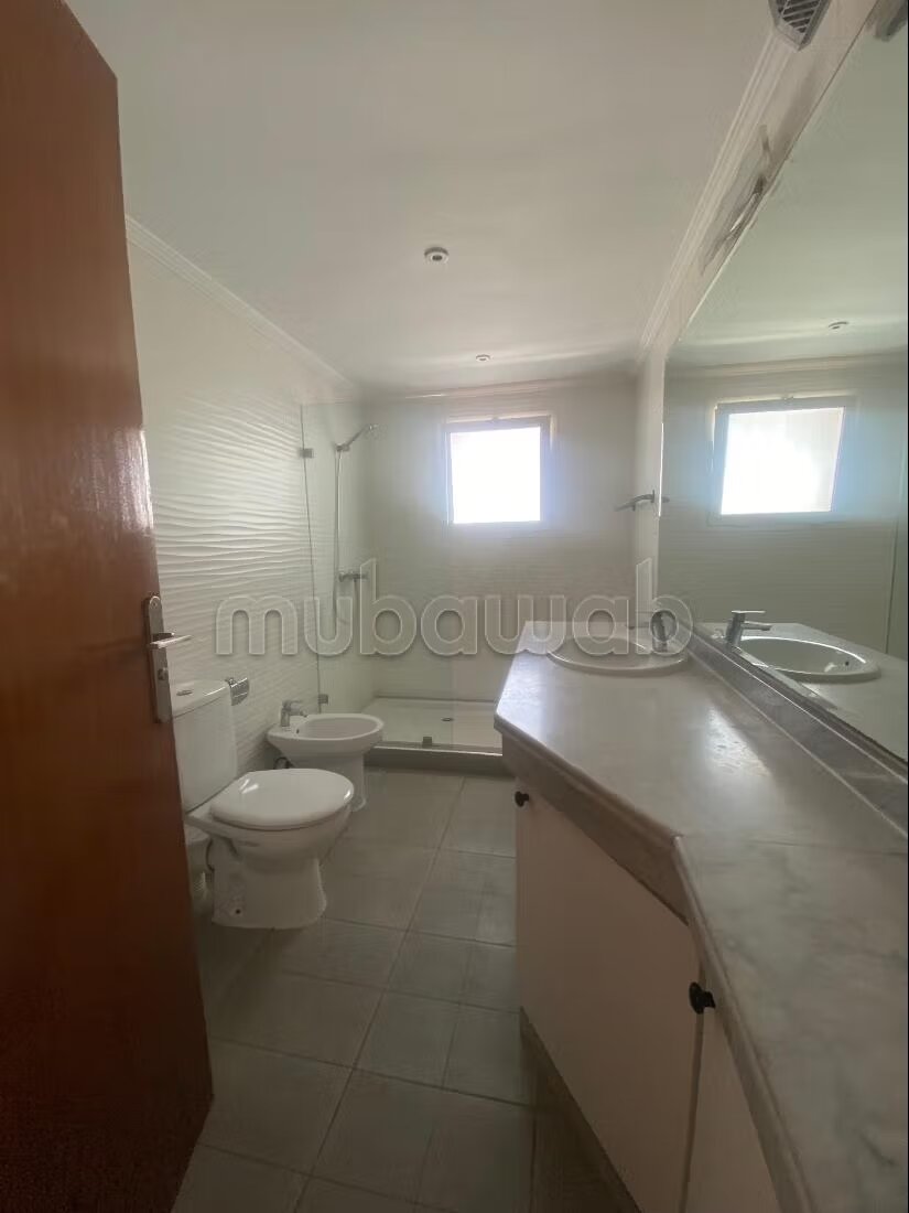 Appartement 125 m² à louer à Rabat — Photo 156