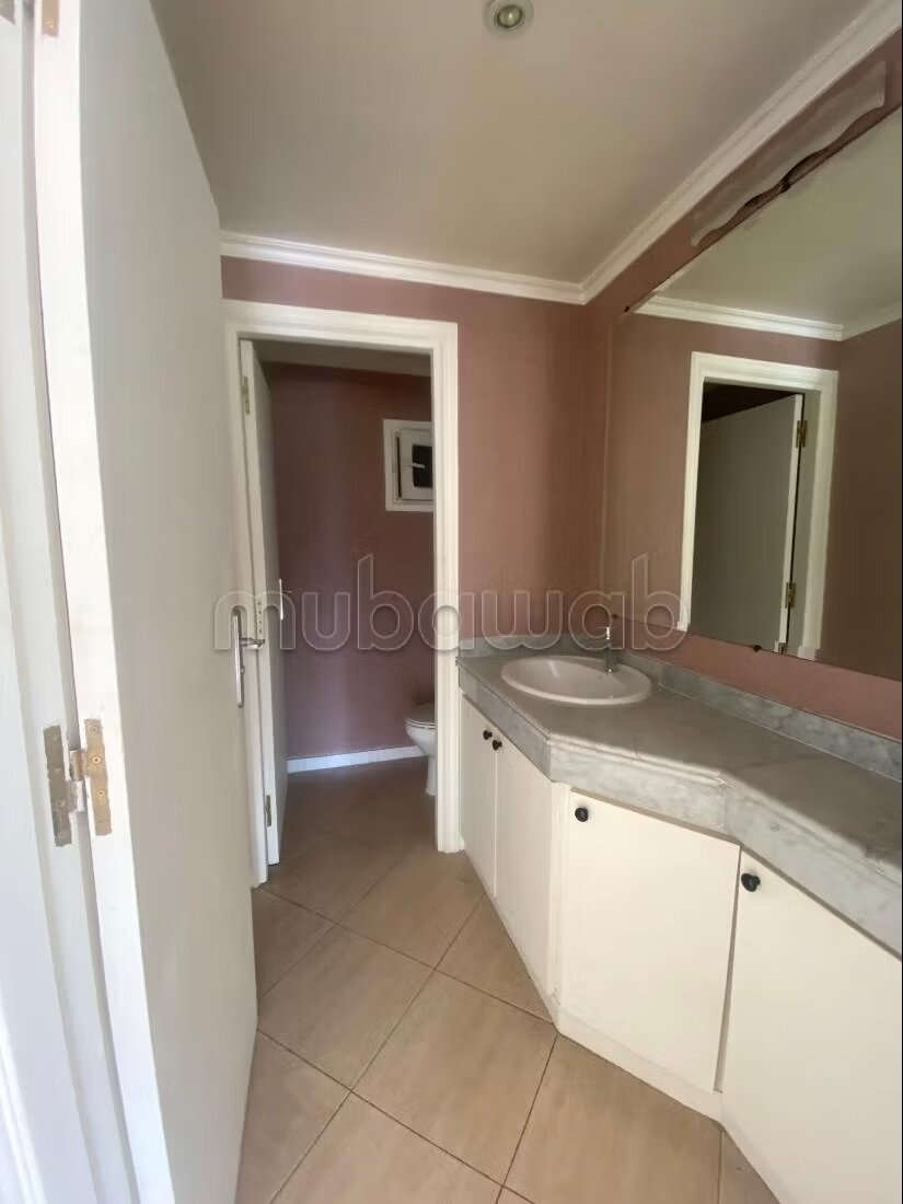 Appartement 125 m² à louer à Rabat — Photo 158