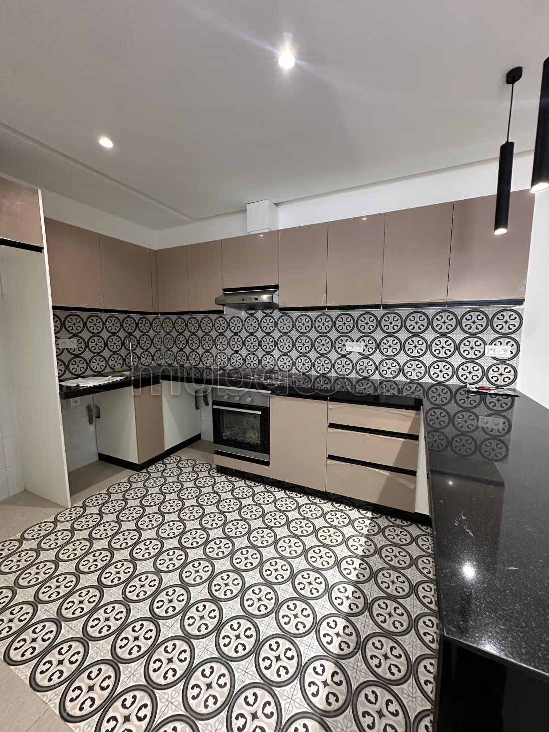 Appartement 125 m² à louer à Rabat — Photo 170