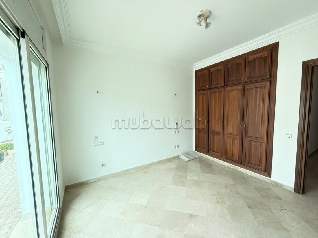 Appartement 125 m² à louer à Rabat — Photo 185