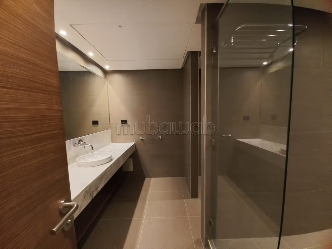 Appartement 125 m² à louer à Rabat — Photo 199