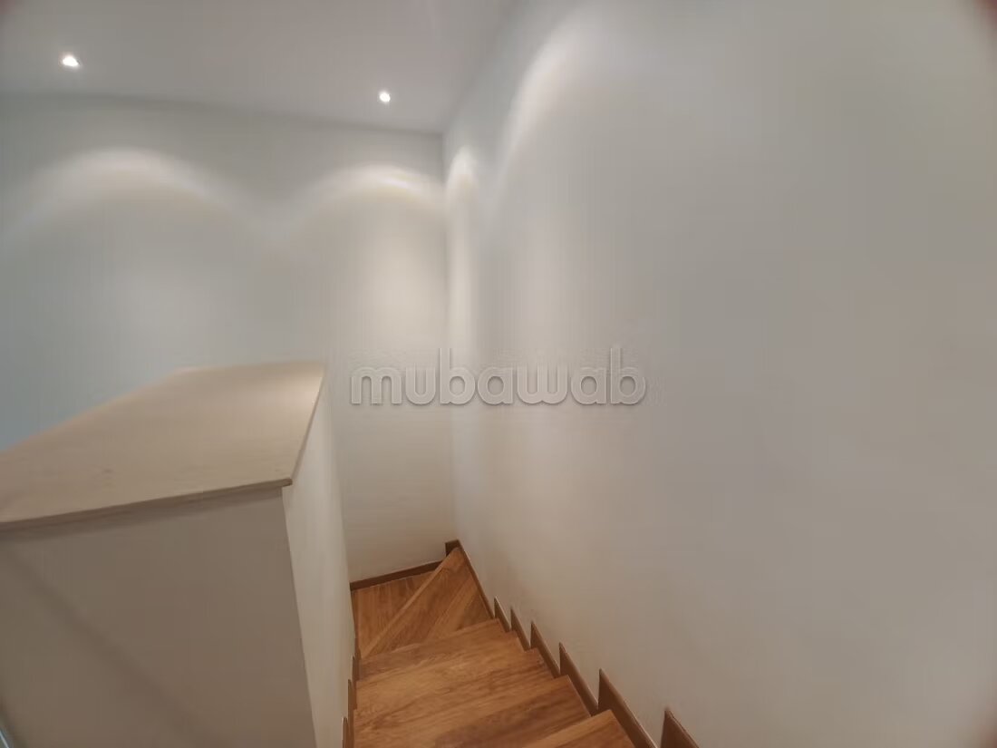 Appartement 125 m² à louer à Rabat — Photo 205