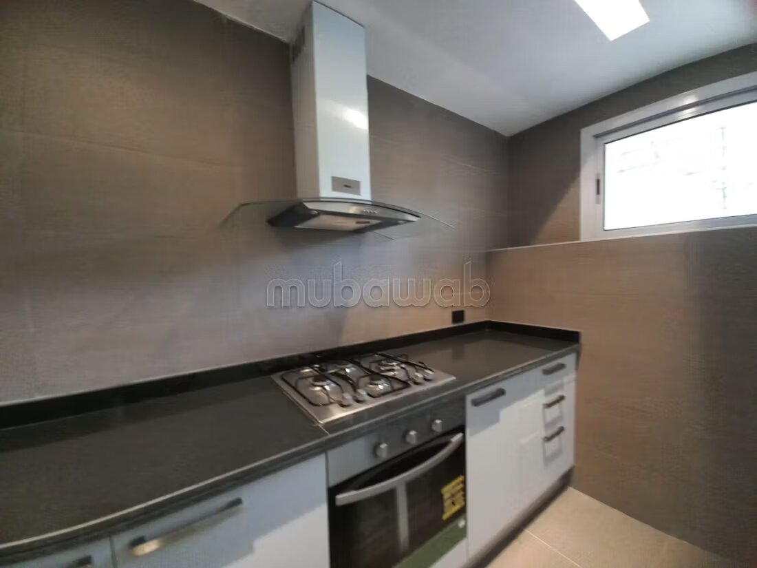 Appartement 125 m² à louer à Rabat — Photo 215