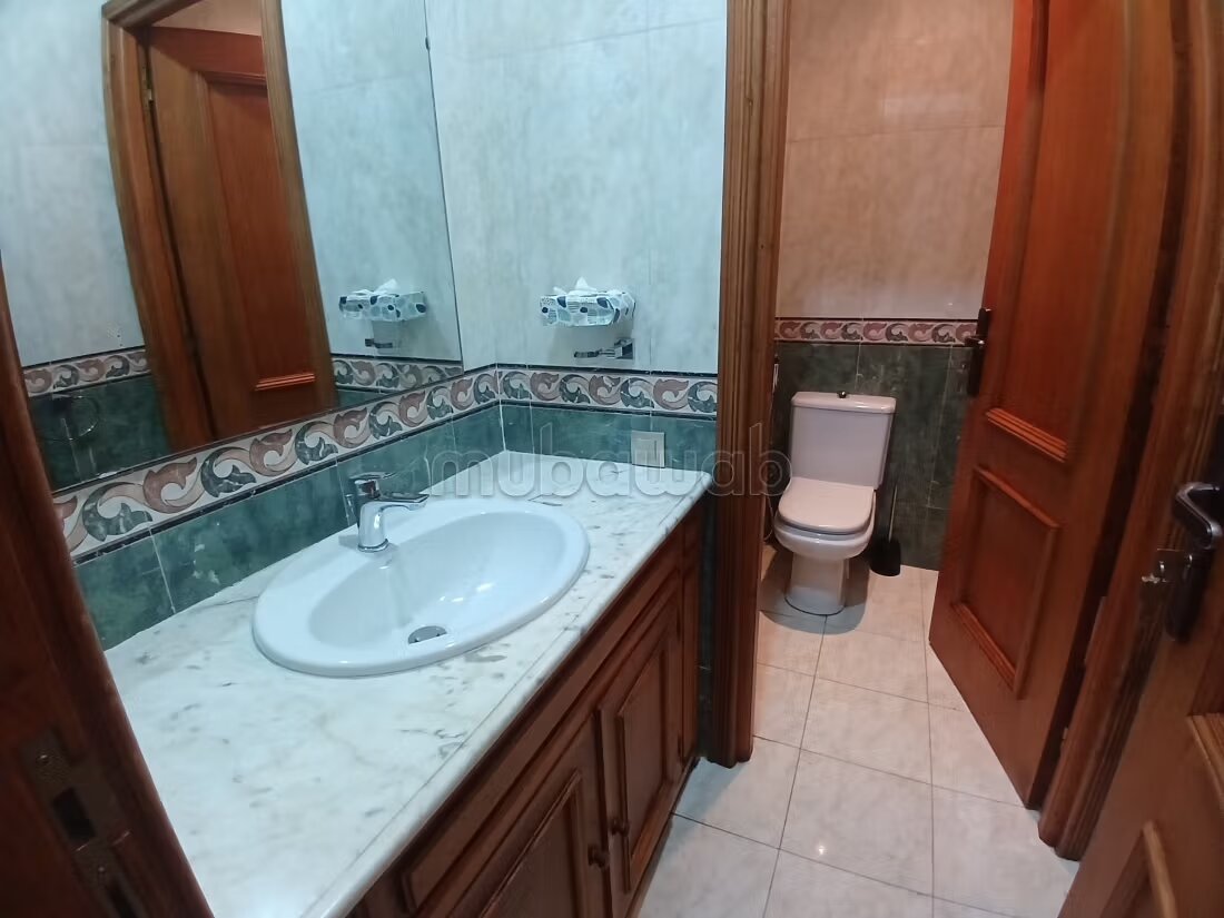 Appartement 125 m² à louer à Rabat — Photo 226