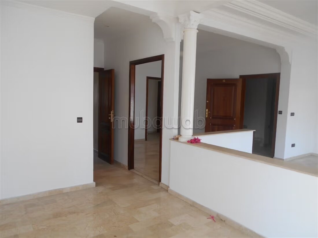 Appartement 125 m² à louer à Rabat — Photo 308