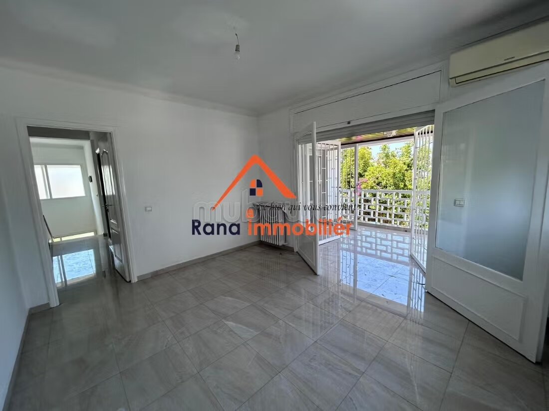 Villa 800 m² à louer à Rabat (Hassan) — Photo 10
