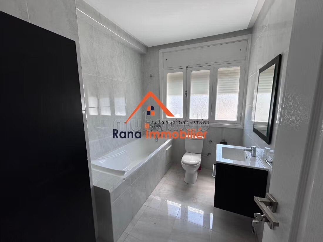Villa 800 m² à louer à Rabat (Hassan) — Photo 18