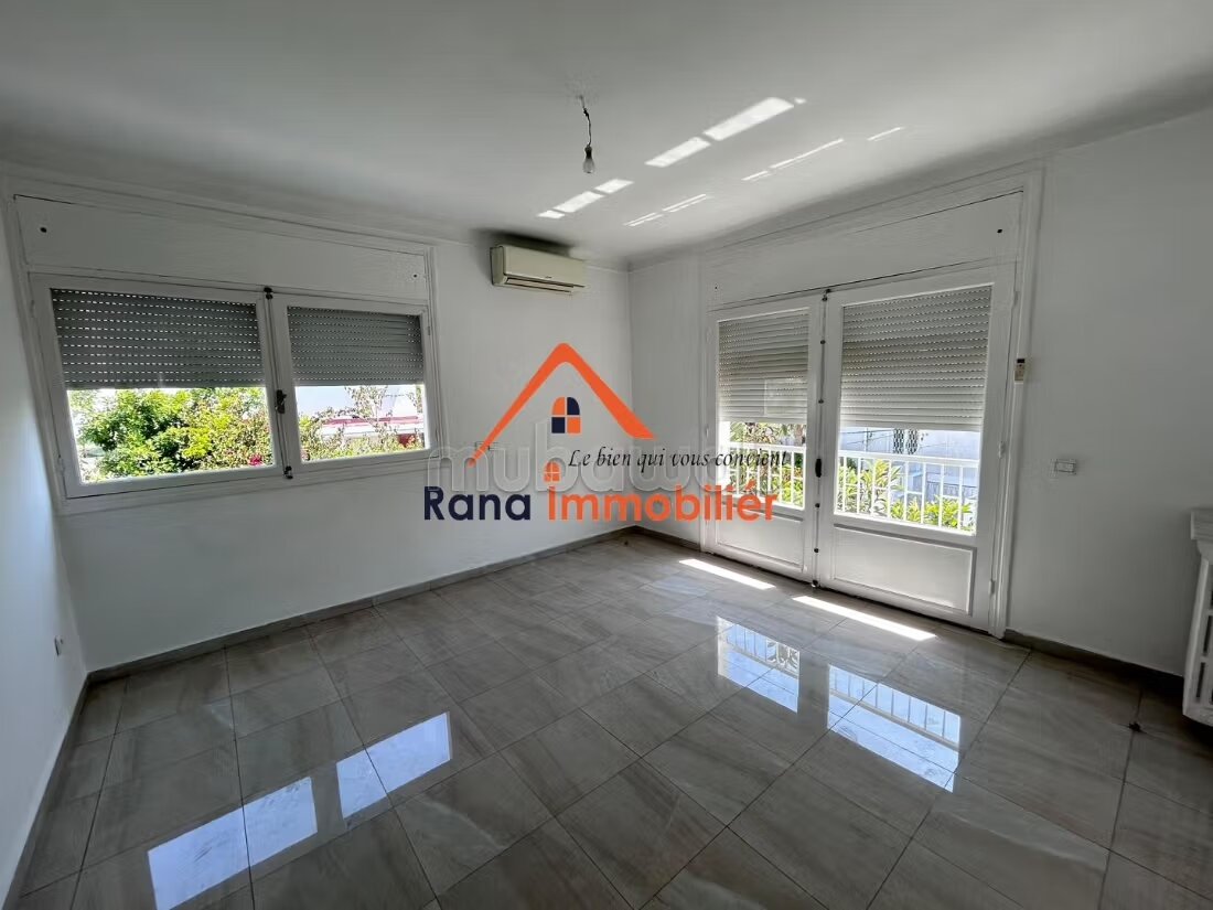 Villa 800 m² à louer à Rabat (Hassan) — Photo 23