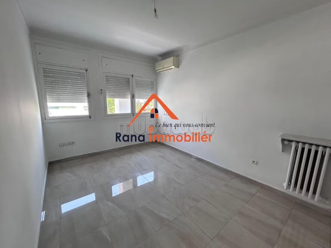 Villa 800 m² à louer à Rabat (Hassan) — Photo 24