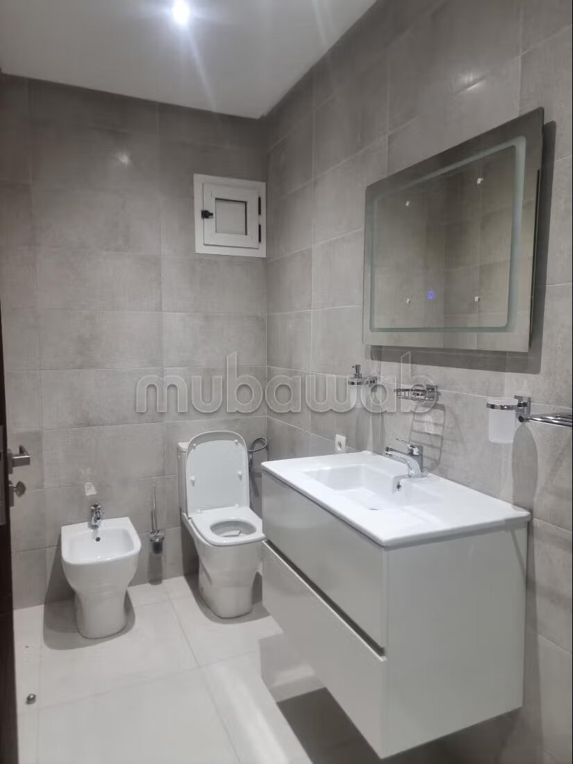 90 m² Apartment for Rent in Tangier — Photo 25