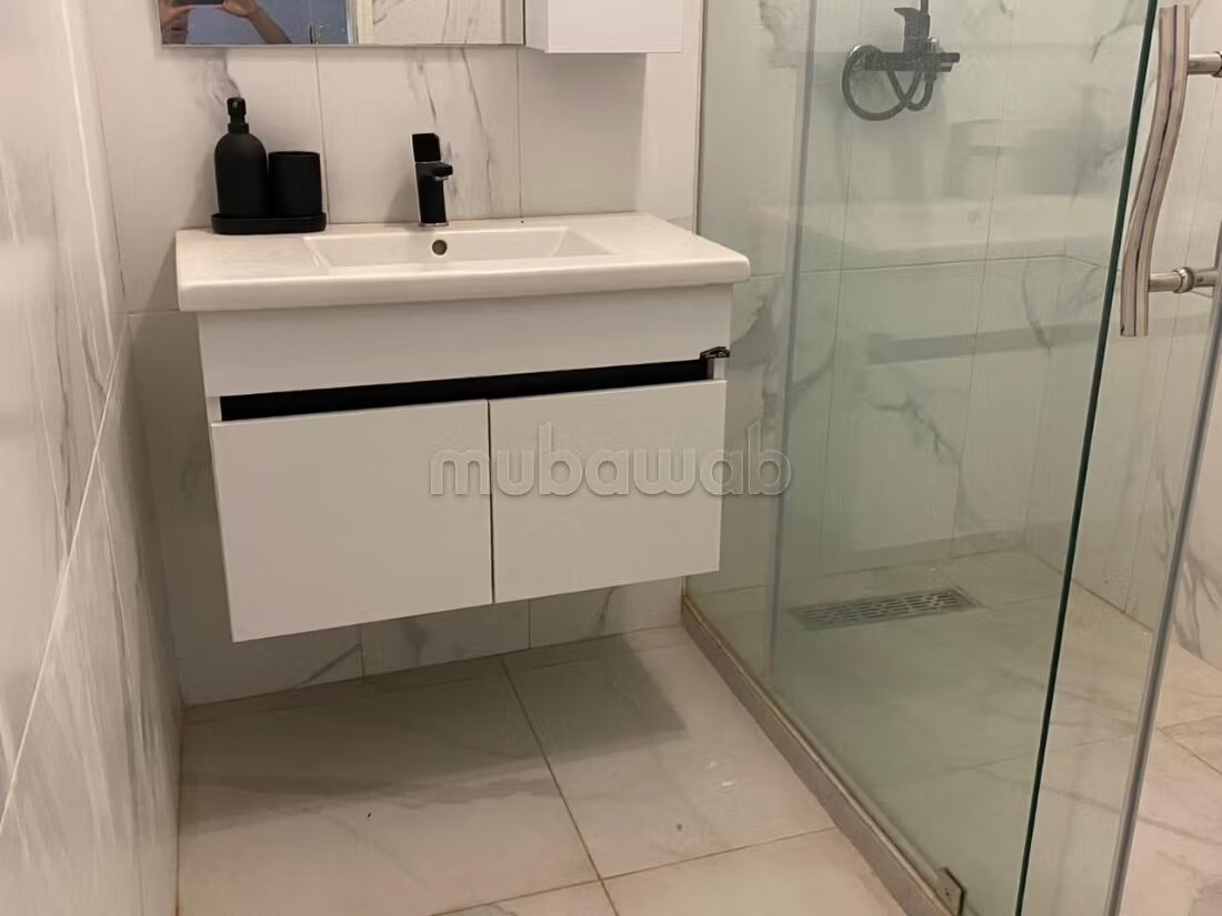 شقة منظمة 30 م² للايجار في الرباط (أغdal) — Photo 342