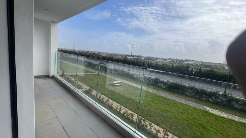Villa 250 m² à louer à Rabat (Harhoura) — Photo 31