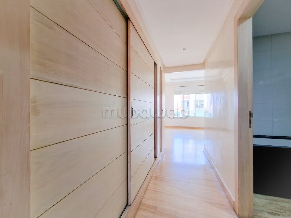 شقة 140 م² للإيجار في الدار البيضاء - Maarif Extension — Photo 15