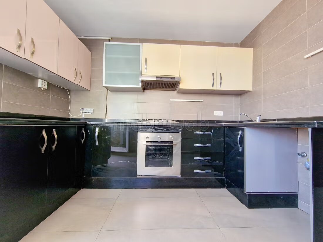 شقة 140 م² للإيجار في الدار البيضاء - Maarif Extension — Photo 21