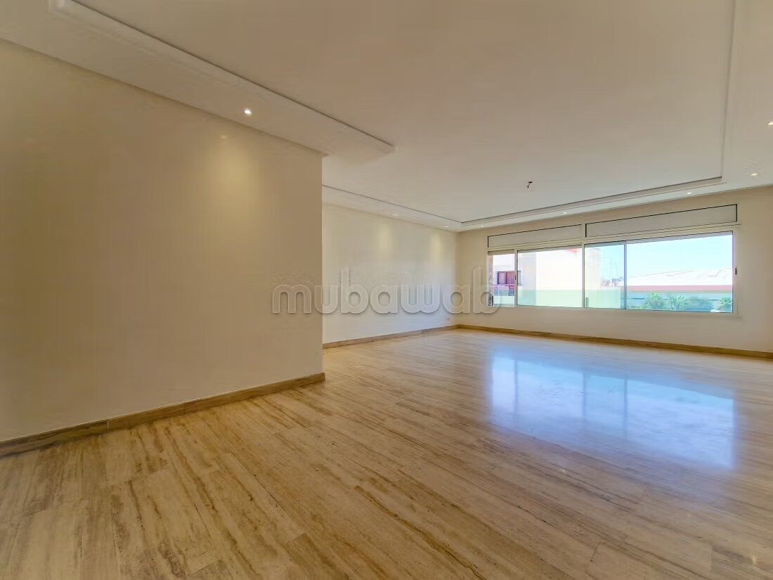 شقة 140 م² للإيجار في الدار البيضاء - Maarif Extension — Photo 8