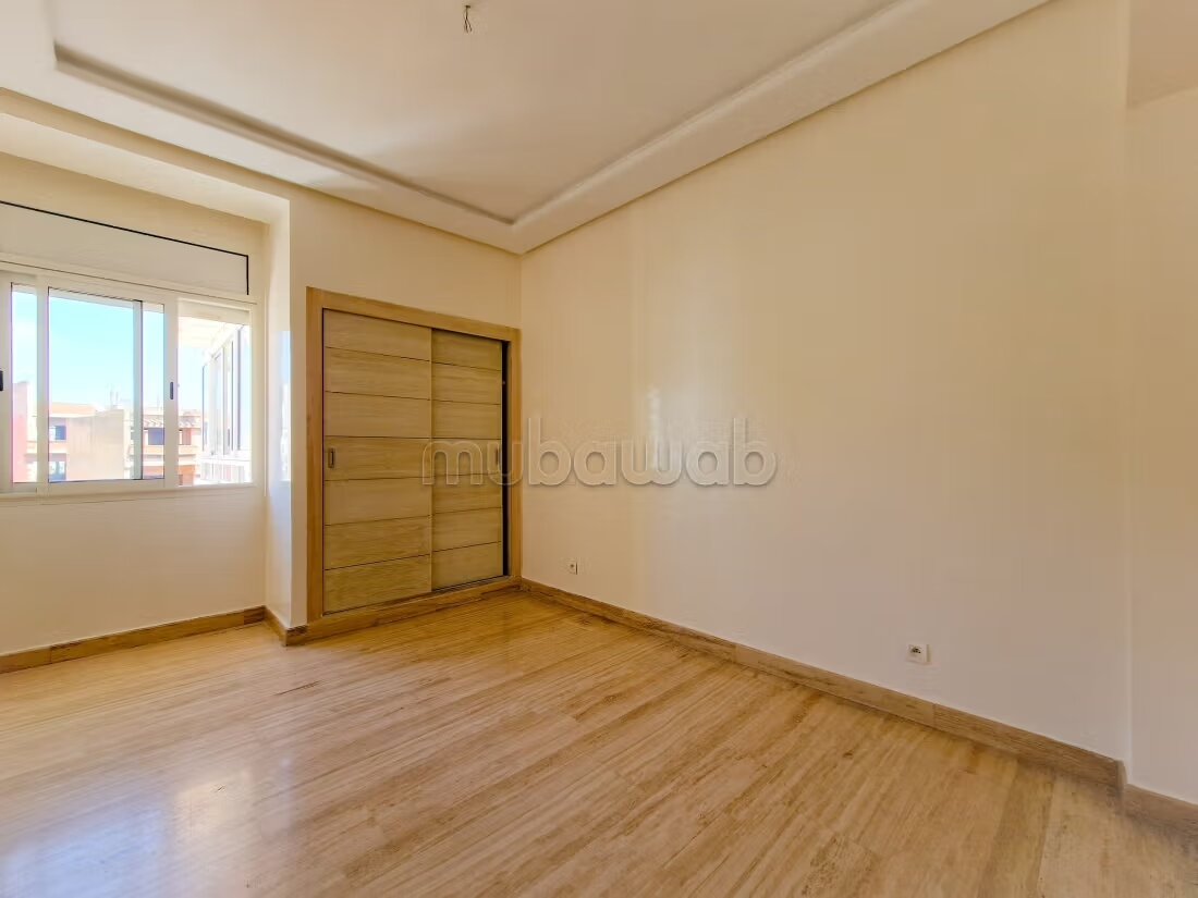 شقة 140 م² للإيجار في الدار البيضاء - Maarif Extension — Photo 30