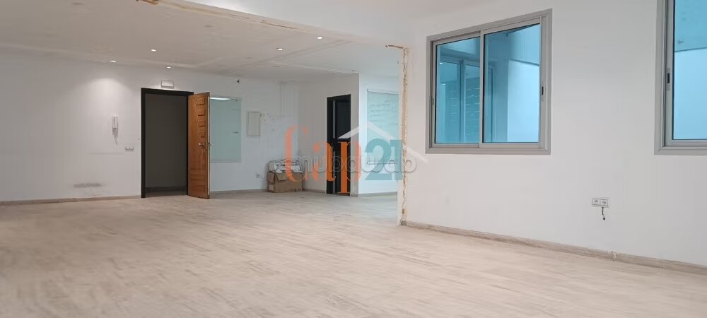 مكتب 83 م² للإيجار في حي طنجة الإداري — Photo 12