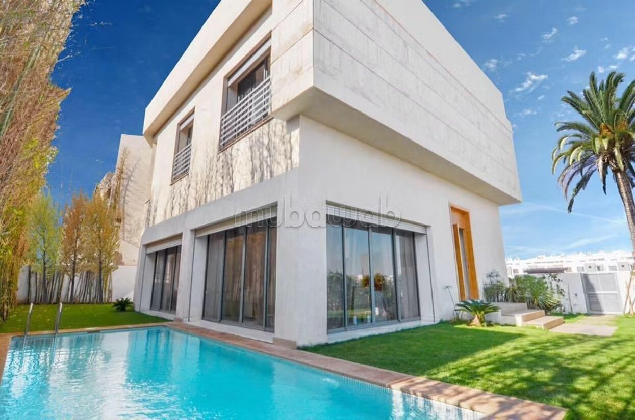 Villa 305 m² for Sale in Casablanca – Dar Bouazza — Photo 4