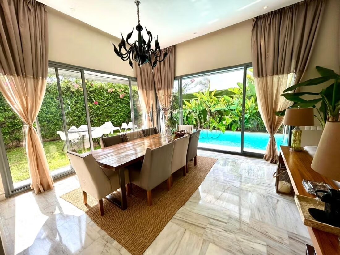 Villa 305 m² for Sale in Casablanca – Dar Bouazza — Photo 6