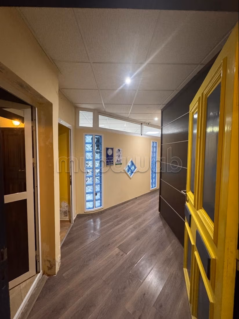 Bureaux 114 m² à vendre à Tanger — Photo 2