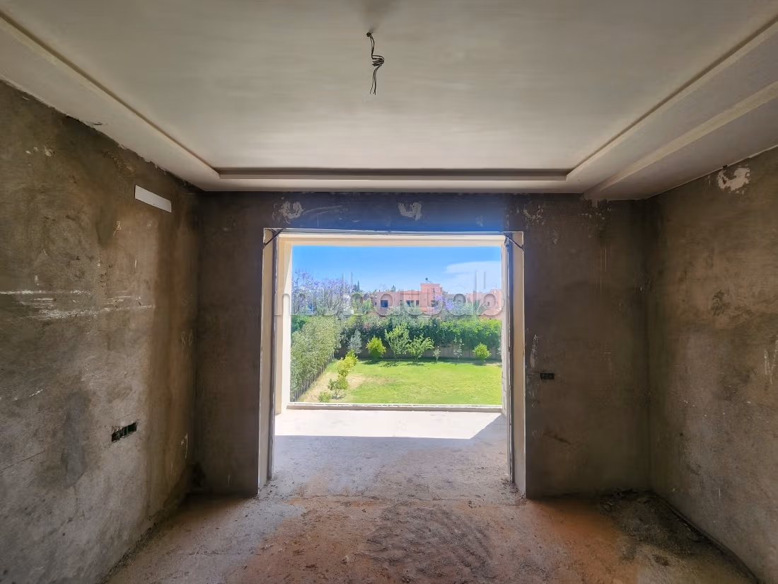 Villa Contemporaine Semi Finie 450 m² à Vendre à Marrakech — Photo 25