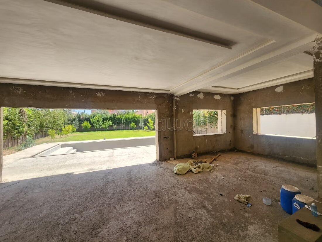 Villa Contemporaine Semi Finie 450 m² à Vendre à Marrakech — Photo 10
