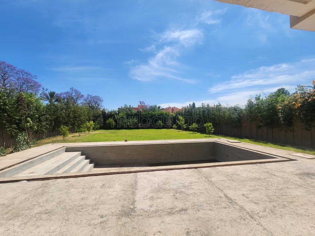 Villa Contemporaine Semi Finie 450 m² à Vendre à Marrakech — Photo 12