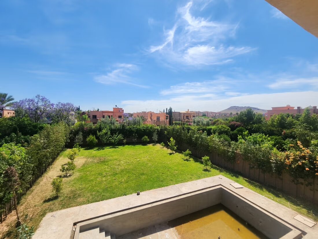 Villa Contemporaine Semi Finie 450 m² à Vendre à Marrakech — Photo 28