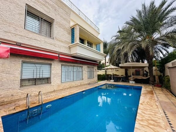 Villa Contemporaine Semi Finie 450 m² à Vendre à Marrakech — Photo 38