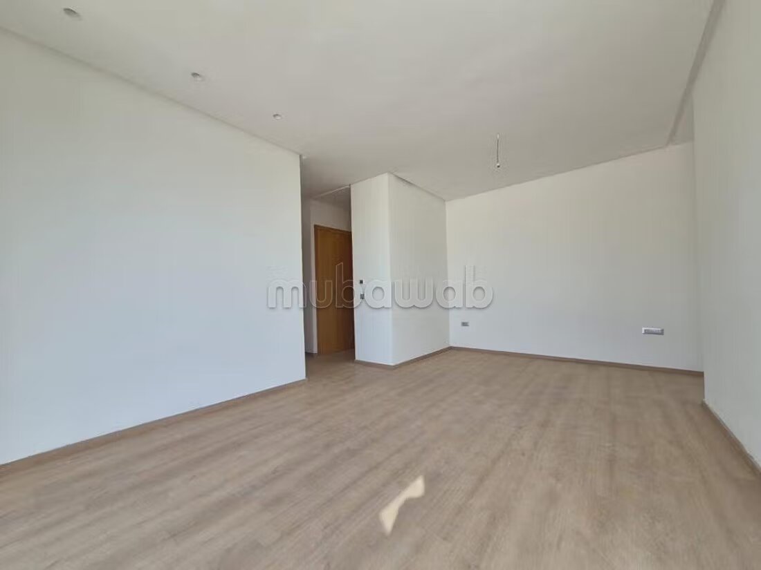 فيلا 640 م² للإيجار في الدار البيضاء — Photo 9