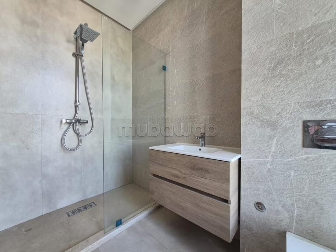 فيلا 640 م² للإيجار في الدار البيضاء — Photo 13