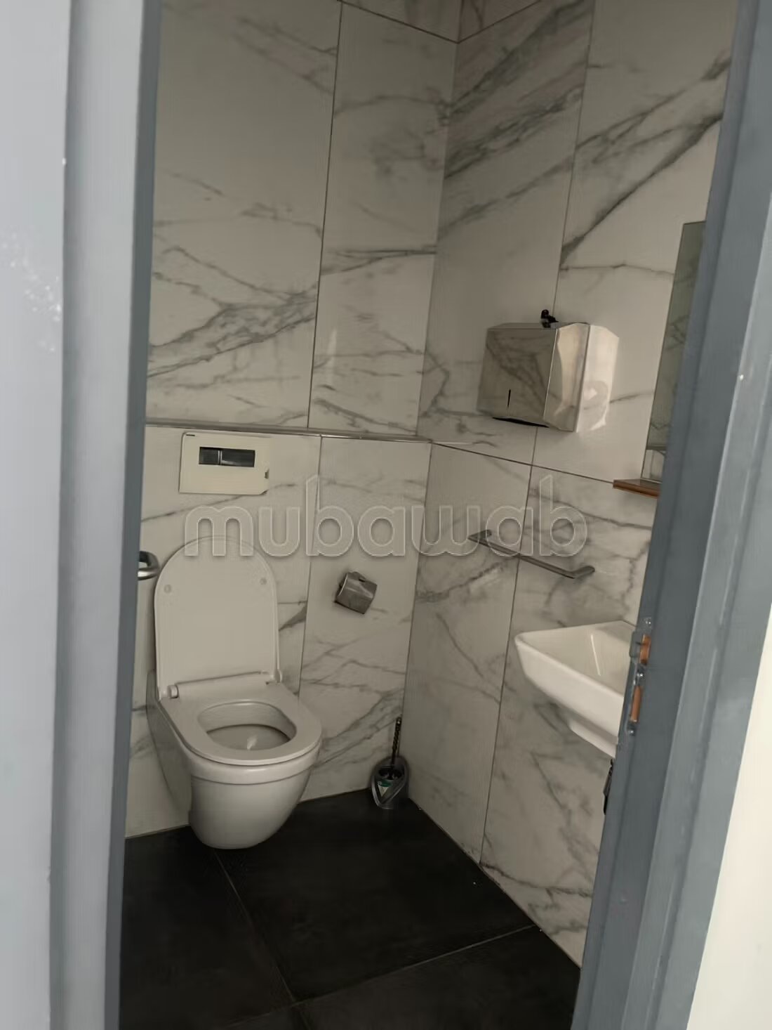 Office 142 m² for rent in Sidi Maarouf — Photo 5