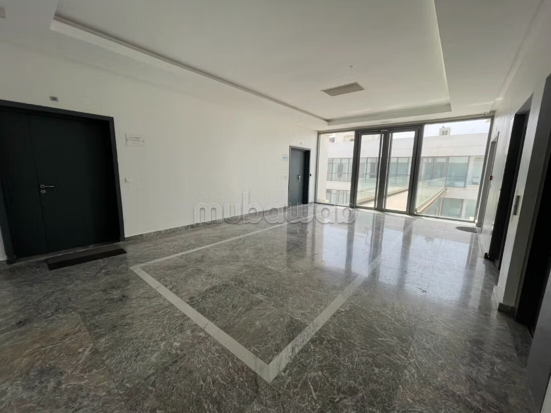 Office 142 m² for rent in Sidi Maarouf — Photo 8