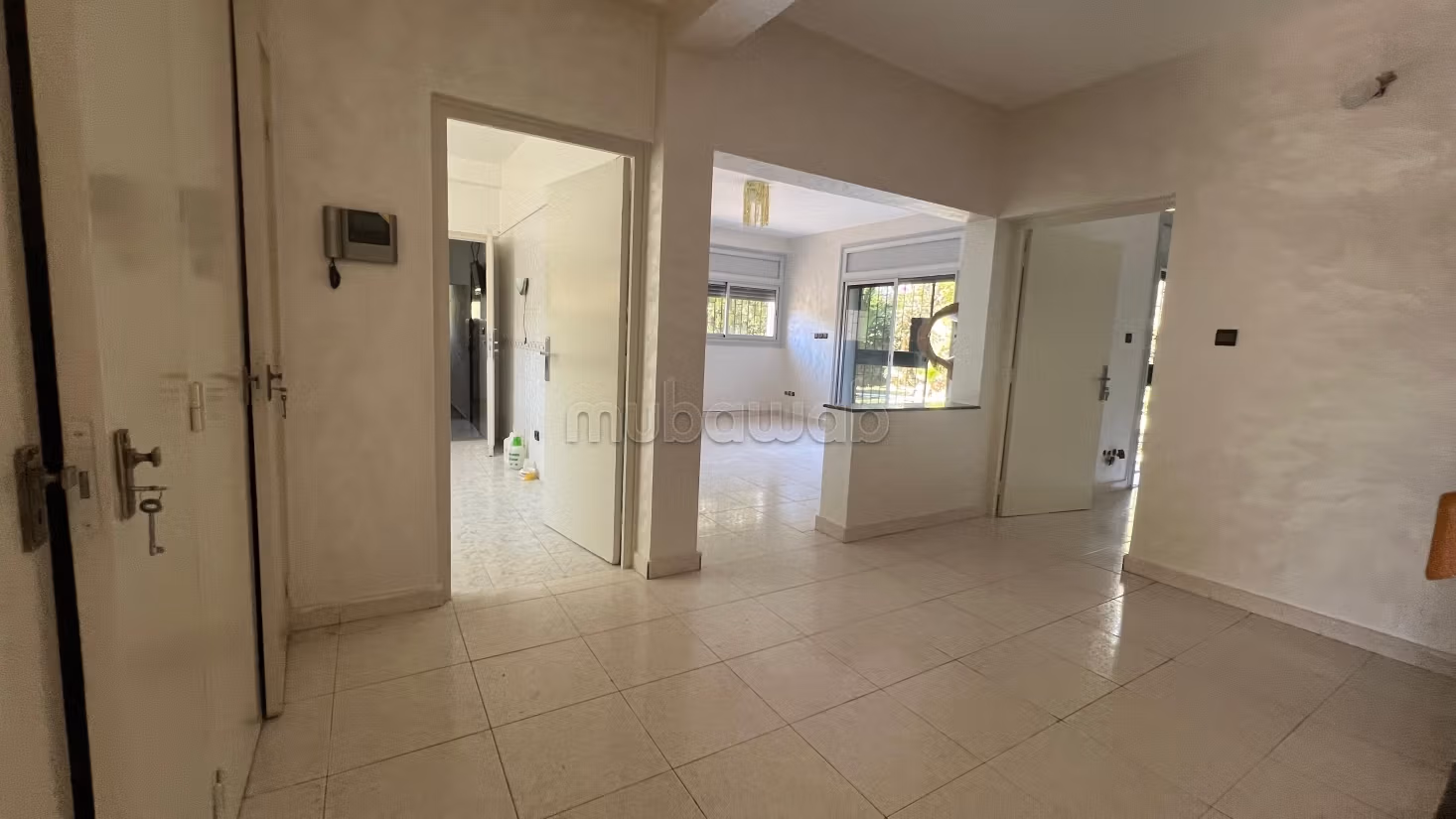 Villa 1200 m² à louer à Souissi — Photo 5
