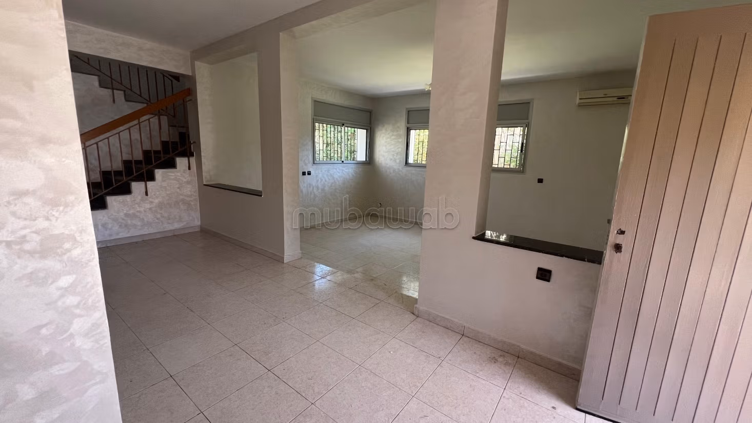 Villa 1200 m² à louer à Souissi — Photo 7