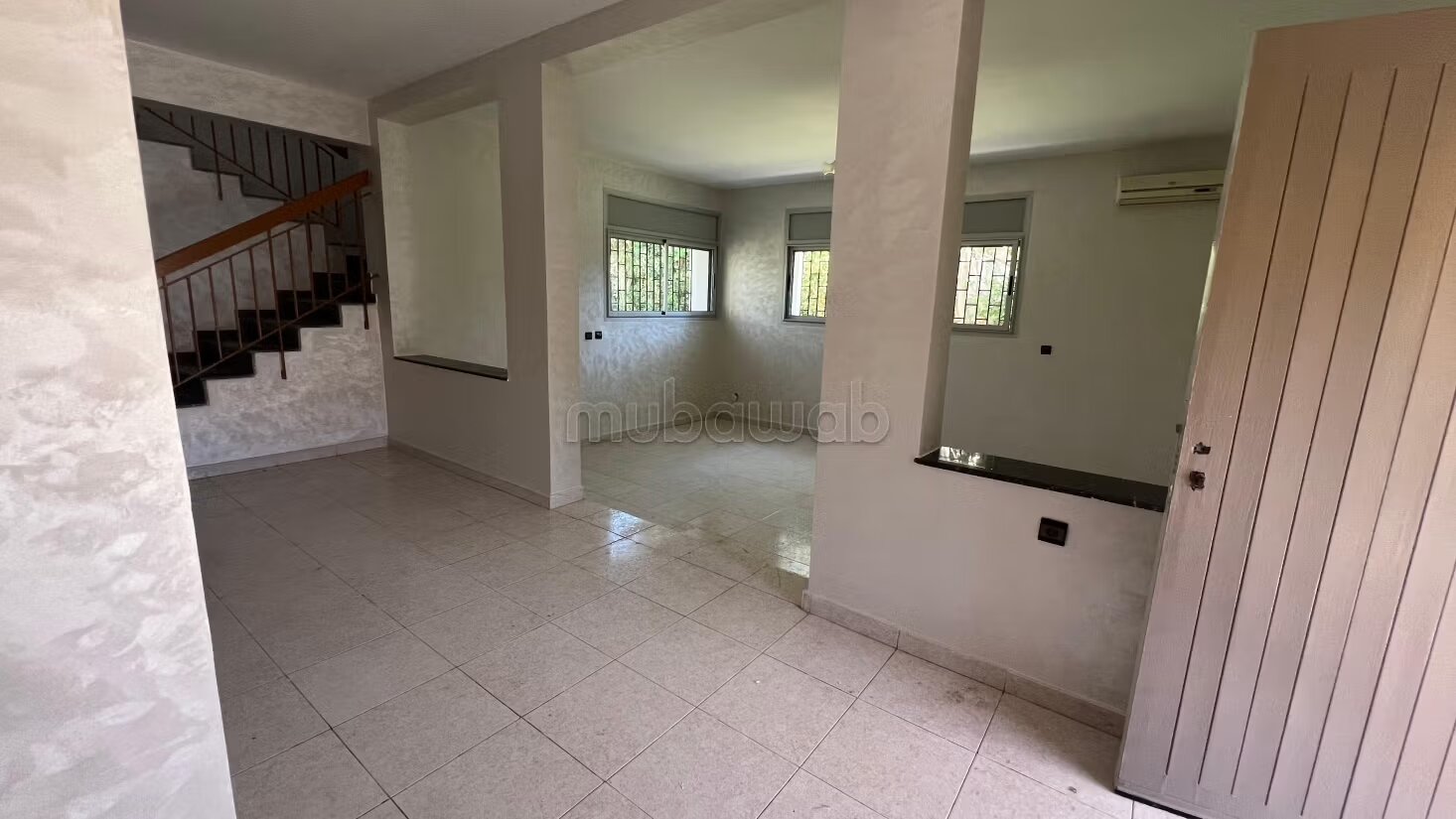 Villa 1200 m² à louer à Souissi — Photo 8