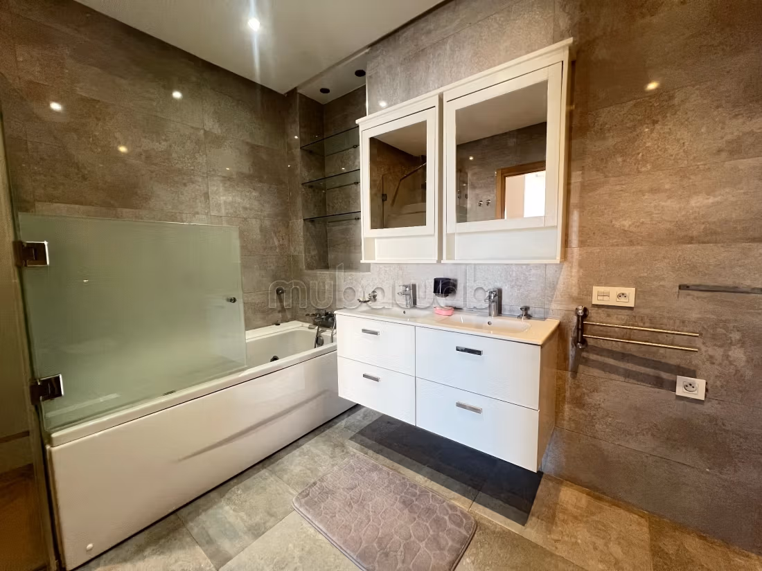 Villa meublée 500 m² à louer à Dar Bouazza — Photo 36