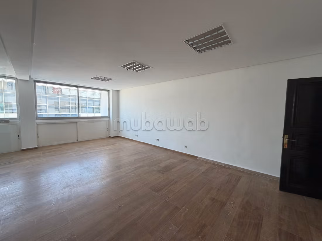 Bureaux 90 m² à louer à Maârif, Casablanca — Photo 18