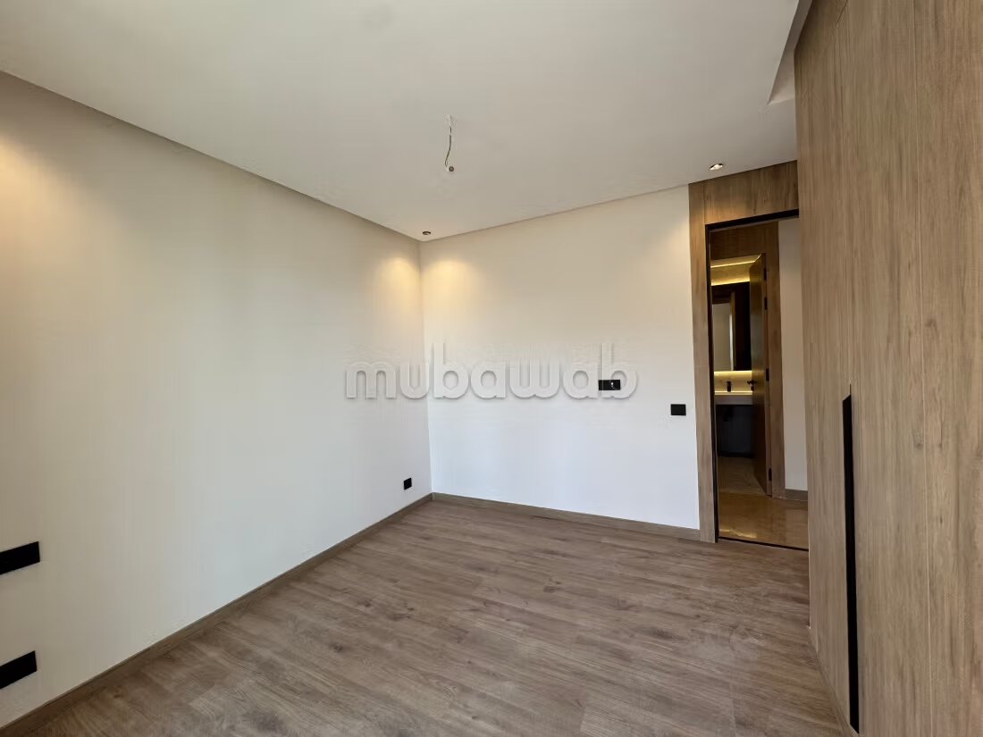 Appartement 130 m² à louer à Souissi, Rabat — Photo 14