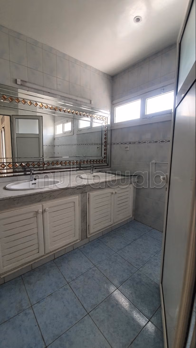 Villa 320 m² for rent in Cil, Casablanca — Photo 21