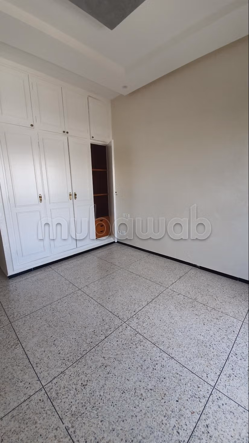 Villa 320 m² for rent in Cil, Casablanca — Photo 27