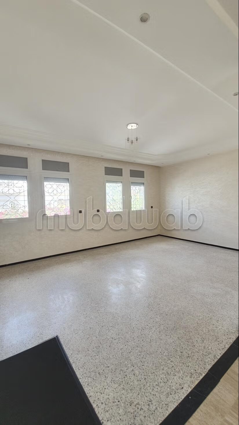 Villa 320 m² for rent in Cil, Casablanca — Photo 32