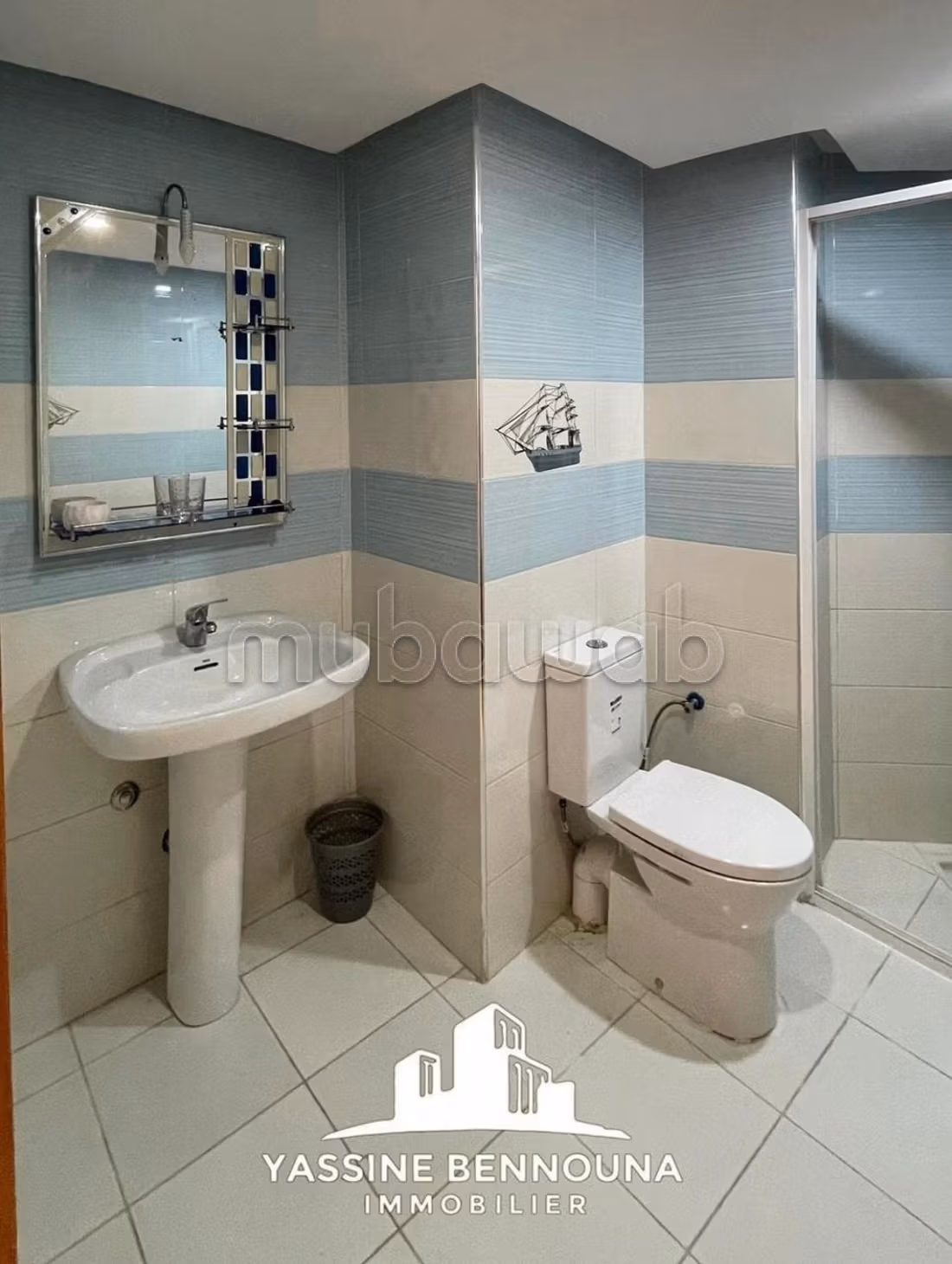 Appartement 100 m² à louer à Tanger (Socco Alto) — Photo 17