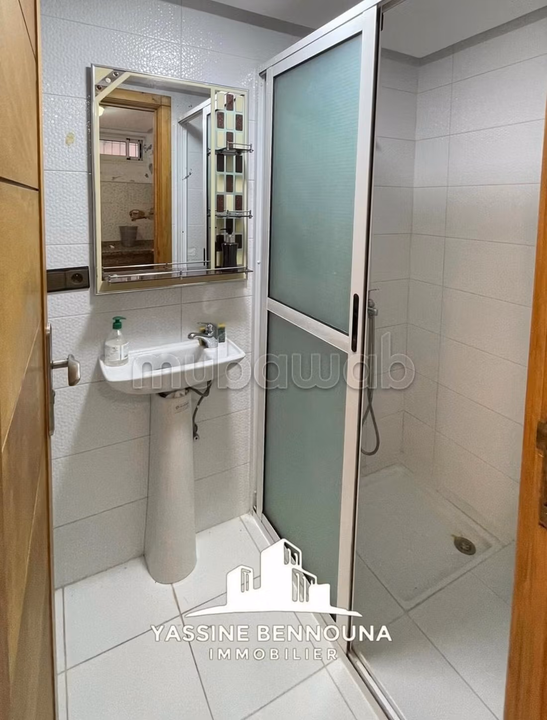 Appartement 100 m² à louer à Tanger (Socco Alto) — Photo 21