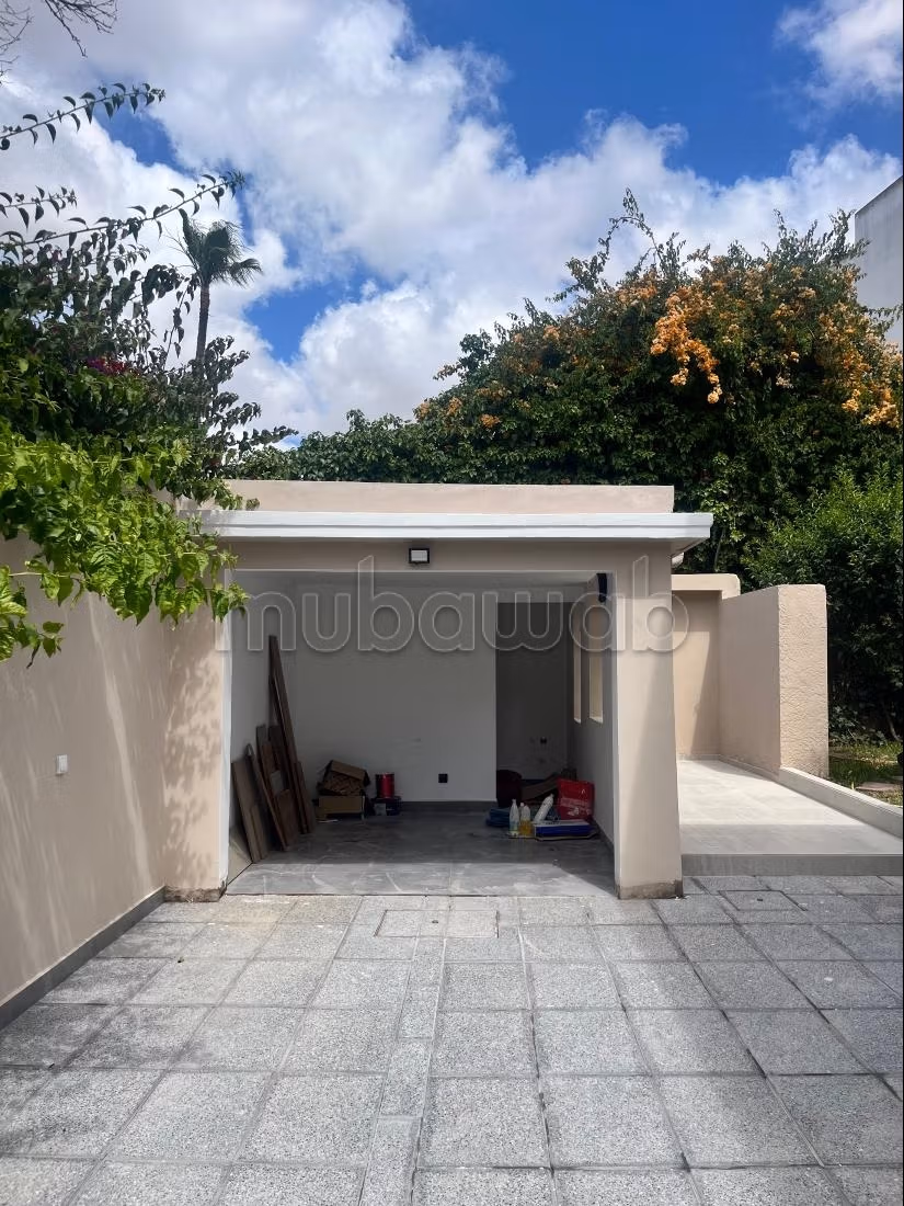 فيلا 550 متر مربع للإيجار في الدار البيضاء — Photo 11