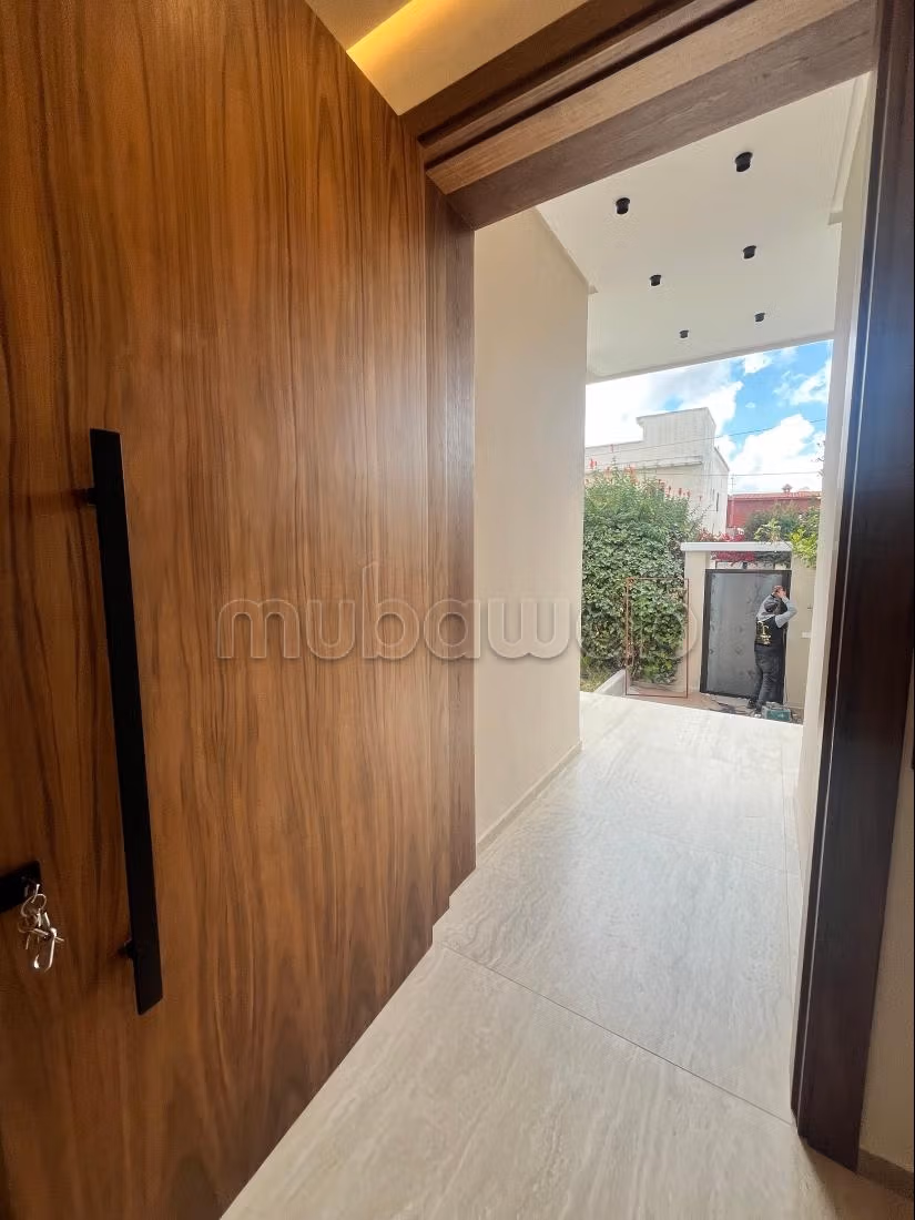 فيلا 550 متر مربع للإيجار في الدار البيضاء — Photo 57